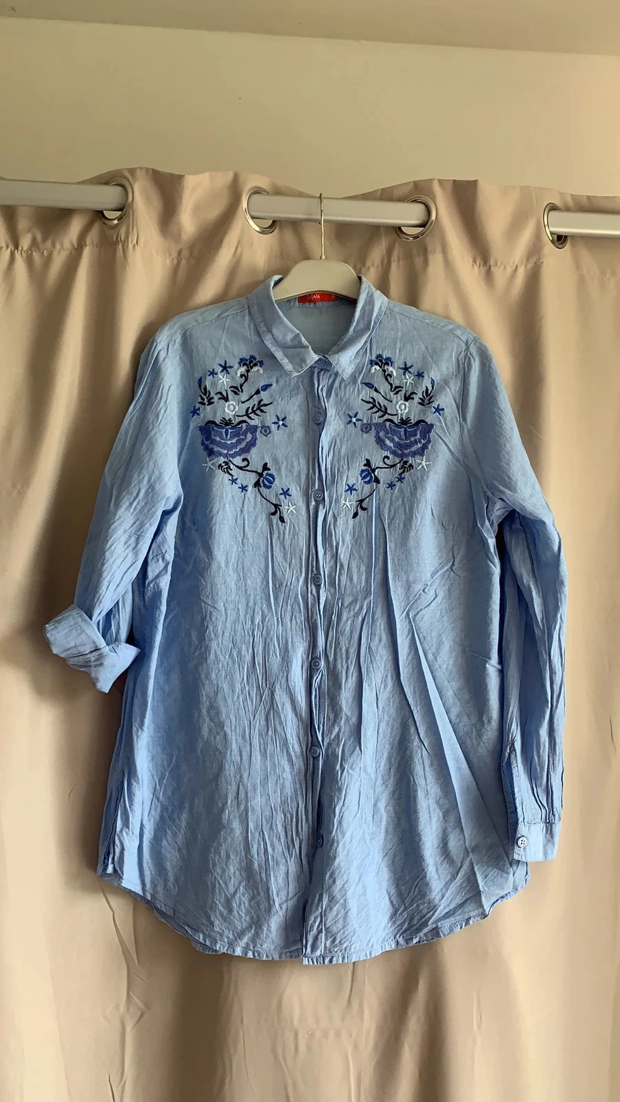Chemise